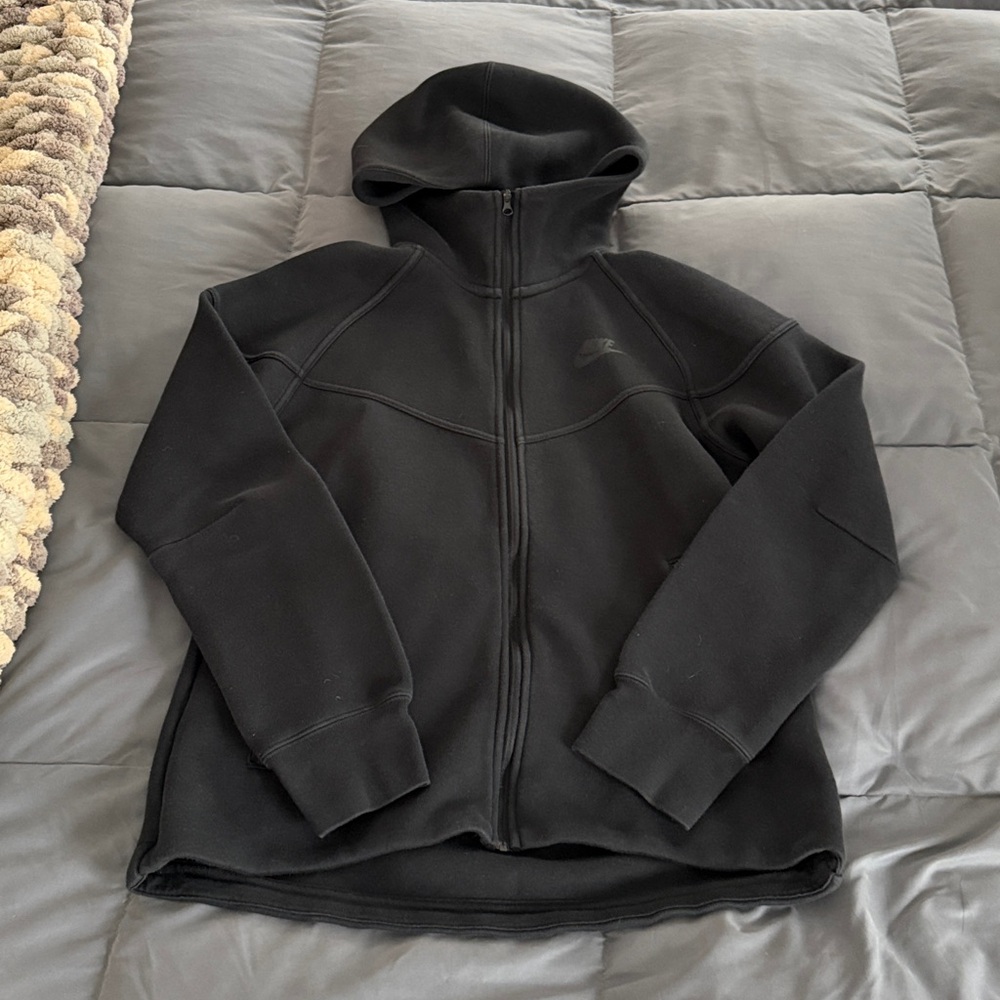 Nike Tech Zip Up (Med)